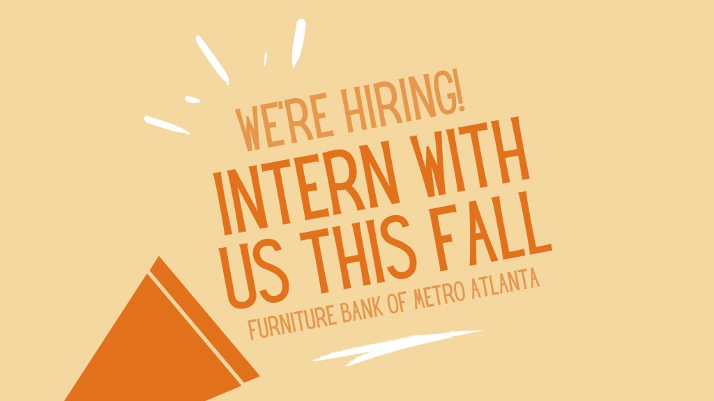 We're looking for a fall Outreach & Development Intern!